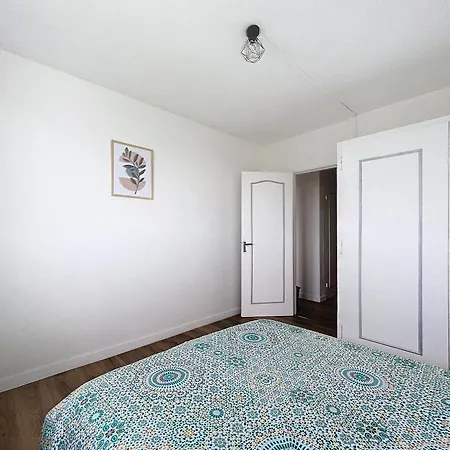 Charmant Proche Des Thermes Appartement
